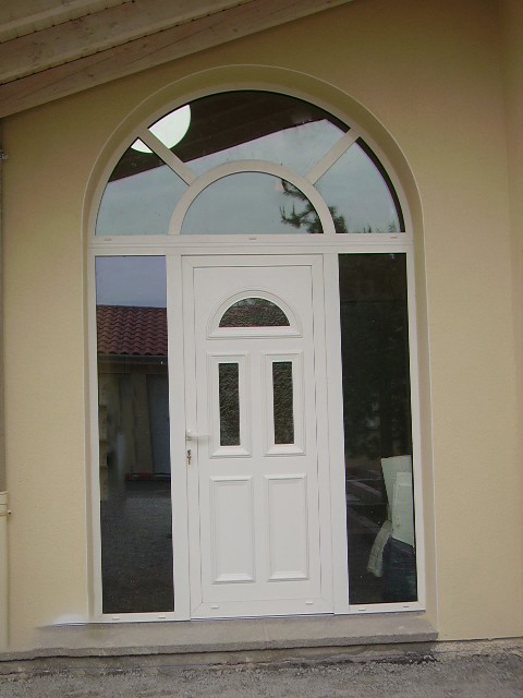porte d'entrée PVC