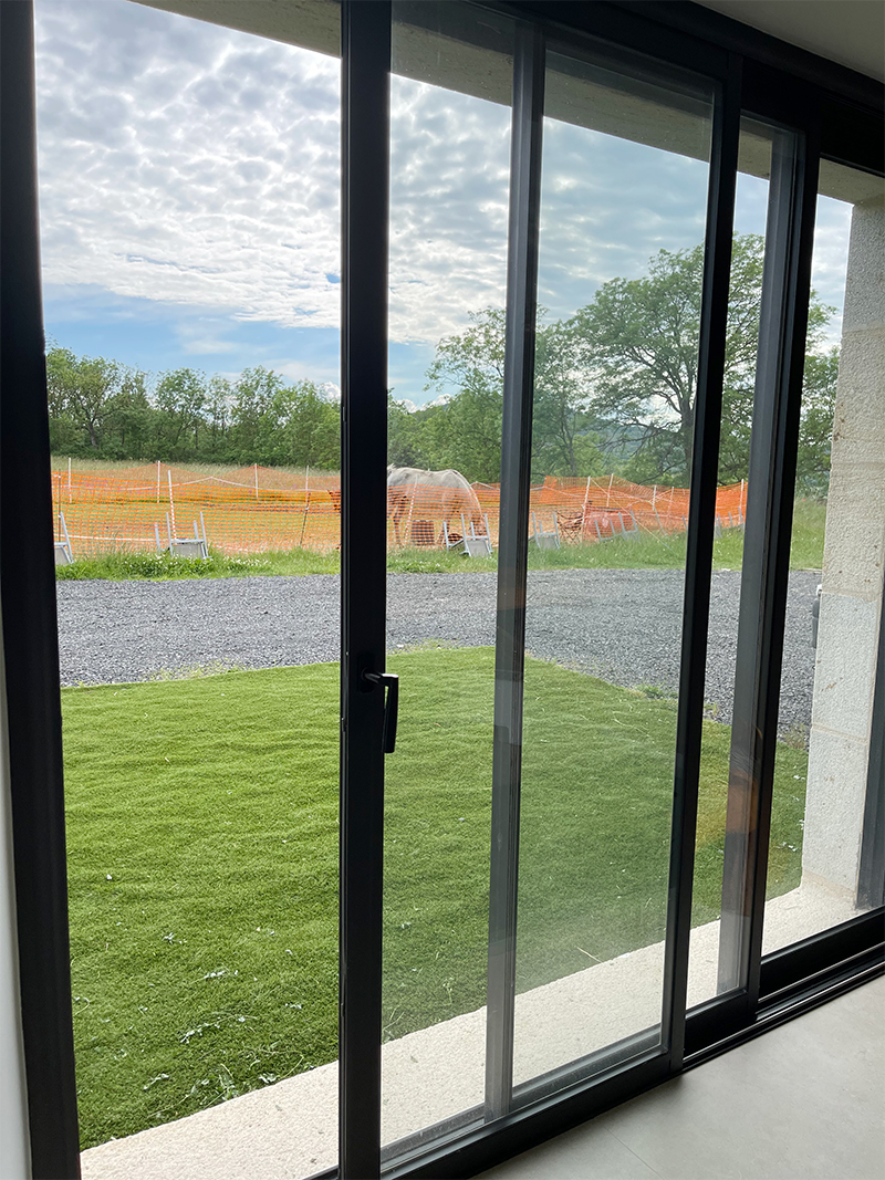 baies coulissantes alu