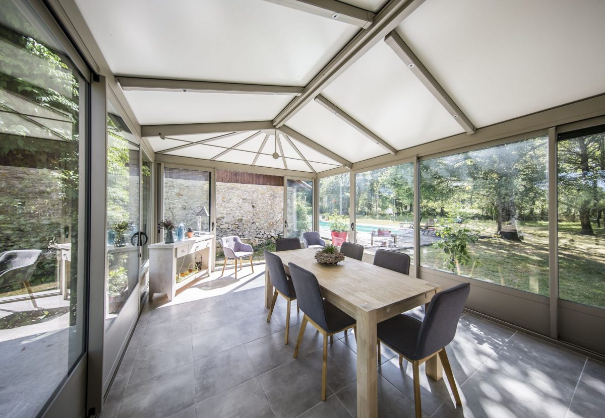 VERANDA