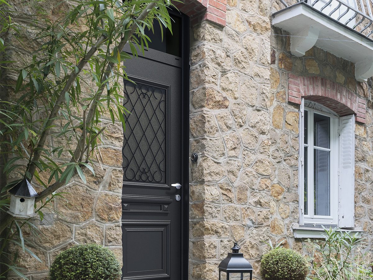 Portes aluminium traditionnelles