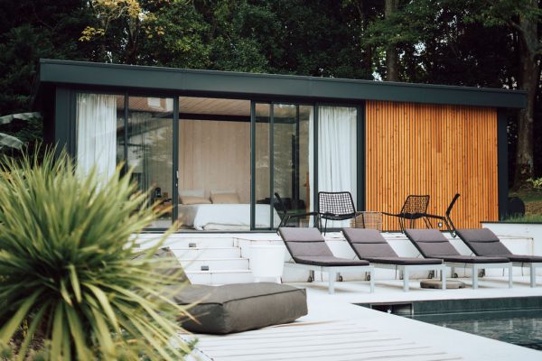 Studio de jardin dans le Puy-de-Dôme (63) et la Haute-Loire (43) : une réalisation moderne avec GAUTHIER MENUISERIES
